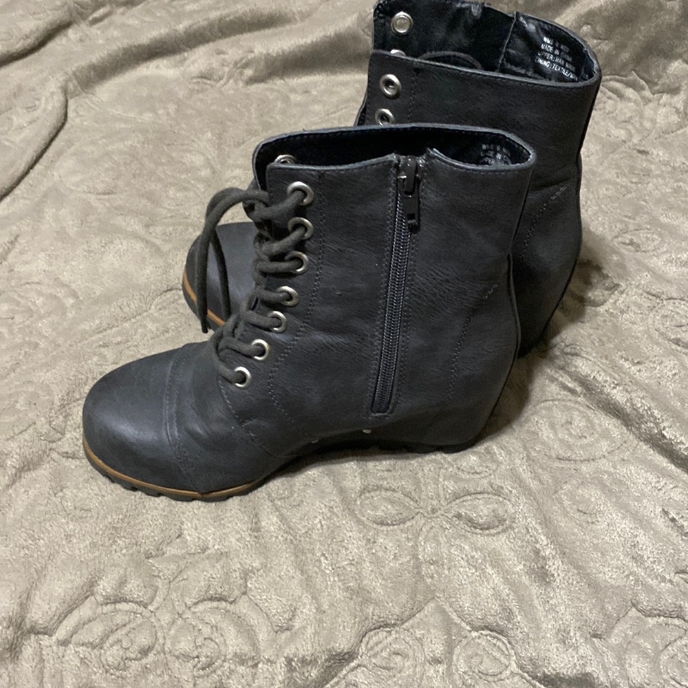 grey wedge boots